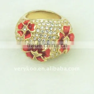 Fashion Flower Design Ring With Rhinestone thumbnail-1