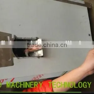 2017hot Selling Small Fish Gutting Machine/fish Organs Remover Machine/fish/ Belly-open Machine thumbnail-3