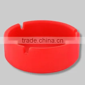 Roll Silcone Ashtray thumbnail-1