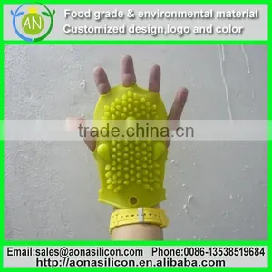 Silicon Bath Massage Gloves|Bath Brush|Washing Brush|Flush Brush thumbnail-1