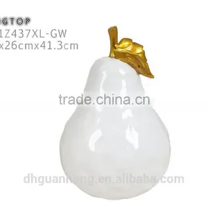 Ceramic Pear Pot thumbnail-1