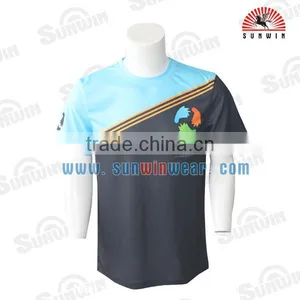 Customized 100% Polyester Badminton Cloth Professional Badminton Jersey With Sublimation thumbnail-1