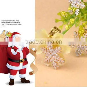 50pcs Gold Christmas Snowflake Crystal Rhinestone Charms Pendant Beaded Jewelry Findings thumbnail-5