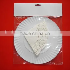 Custom Paper Doily With Plate Packed thumbnail-1