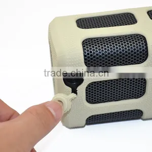RS7720 Portable IPX4 Weatherproof Dustproof Handsfree Wireless Speaker With Power Bank Waterproof Bluetooth Speaker 10W thumbnail-3