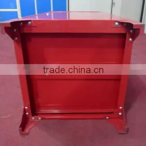 Single Small Metal Locker With Legs thumbnail-3