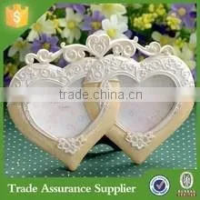 Factory Direct Custom Fashion Creative Poly Resin Love Picture Photo Frame thumbnail-1