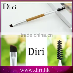 Popular Private Makeup Brushes With Nice Price thumbnail-2