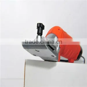 Rechargeable Horse & Cattle Clipper With Battery Pack thumbnail-2