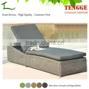 YH-8180 Outdoor Beach Chair Rattan Sun Lounger thumbnail-1