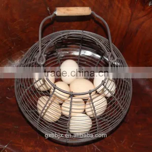 Oval Metal Wire Storage Basket With Wooden Handle thumbnail-2