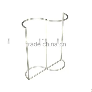 Single Pole Portable Clothes Rack thumbnail-1