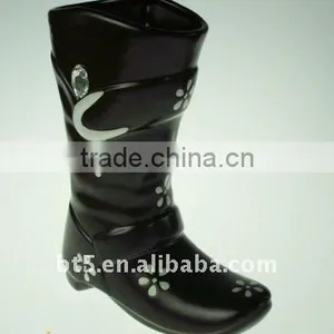 9" Ceramic Shoe for Home Decoration thumbnail-1