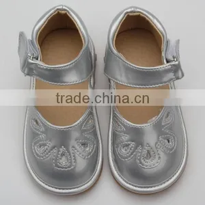Fashion Colorful Wholesale Squeaky Children Shoes 2016 thumbnail-6
