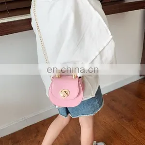 New Design Fashion Kids Pu Leather Lovely Girls Crossbody Bag Love Heart Mini Kids Shoulder Bag thumbnail-6
