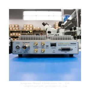 New SM200C Signal Hound 20GHz Monitoring Receiver 160MHz Streaming thumbnail-1
