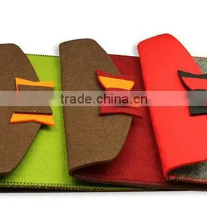 Korean Style Wool Felt Tablet Laptop Sleeve for Lady thumbnail-2