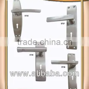 Lever Lock Handle in Stainless Steel thumbnail-1