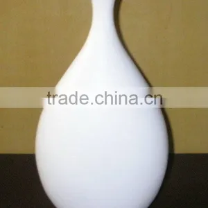 Ceramic Vase thumbnail-1