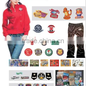 Automatic Locating Trademark Laser Cutting Machine With Scanning Camera thumbnail-3