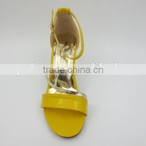 Latest New High Class Middle Heel Ankle Strap Buckle Women Sandals thumbnail-3