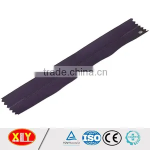 China XLY Zipper #8 Close End Thumb Puller Waterproof Zipper thumbnail-5