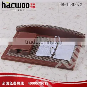 Wooden Table Calender thumbnail-3