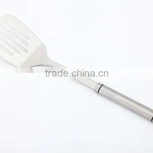 2015 New Product Stainless Steel Handle Slotted Turner thumbnail-4