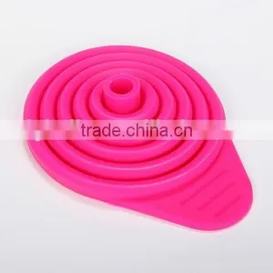 Collapsible Silicone Oil Funnel Liquid Funnel thumbnail-1