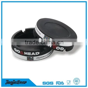 Premium Commercial Ashtray With Custom Logo , Silicone Marlboro Ashtray thumbnail-3