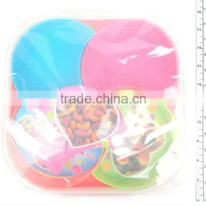 Plastic Candy Box thumbnail-1