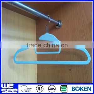 Used Clothes Hangers thumbnail-1