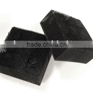 Plastic Bristle Block thumbnail-1