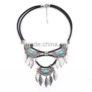 Vintage Metal Leaf Pendant Garment Necklace for Womens Jewelry thumbnail-4