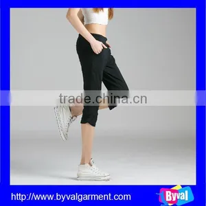 Womens High Quality Fitness Yoga Black Cropped Pants thumbnail-2