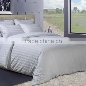 White Hotel Bed Linen Set Custom Embroidery Logo Cotton Hotel Bedding Set thumbnail-2
