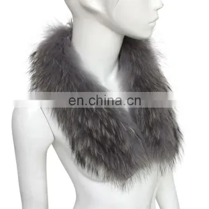 Real Fur Trim Wholesale Detachable Raccoon Fur Collars Coat thumbnail-1