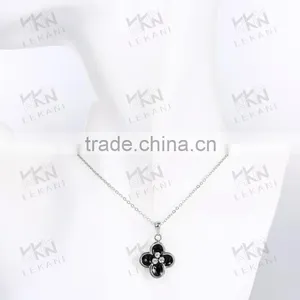 White Gold Color Vogue Jewelry Wedding Necklace thumbnail-6