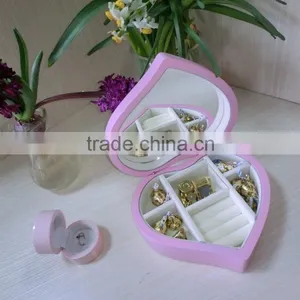 Luxury Varnished Lacquer Heart Shaped Jewelry Music Candy Chocolate Wooden Box Wooden Music Box thumbnail-1