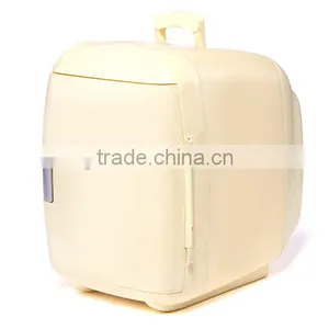 Fashionable Durable Trip Mini Car Refrigerator thumbnail-3