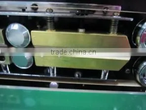 Continuous Plastic Bag Sealing Machine thumbnail-2