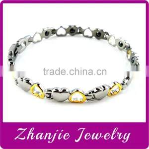 China Professional Manufacturer Supply Wholesale Men's Tungsten Carbide Magnetic Stainless Steel Two Tone Heart Charm Bracelets thumbnail-1
