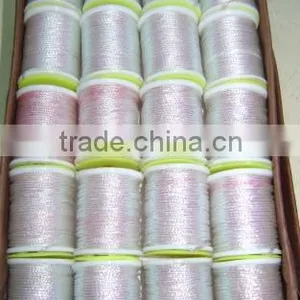 Fluebinding Materials Tackle Bright Round Tinsel i Boks thumbnail-2
