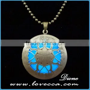Handmade Night Light up Alloy Locket Glow Dark Necklace thumbnail-2