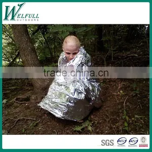 Emergency Survival First Aid Rescue Aluminum Foil Blanket thumbnail-1