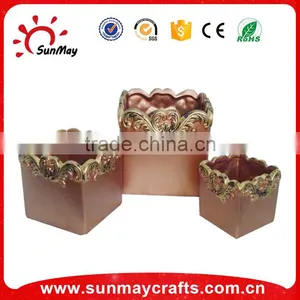 Ceramic Flower Pot thumbnail-4