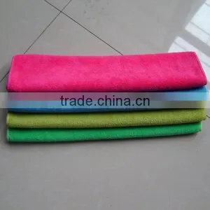 Colorful Cleaning Microfiber Cloth thumbnail-3