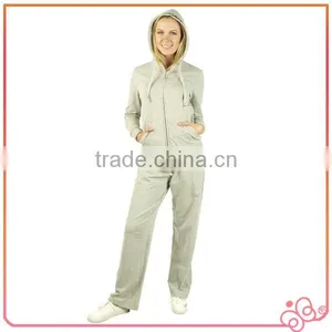 100% Polyester Bulk Wholesale Korea Fashion Ladies Winter Tracksuits thumbnail-3