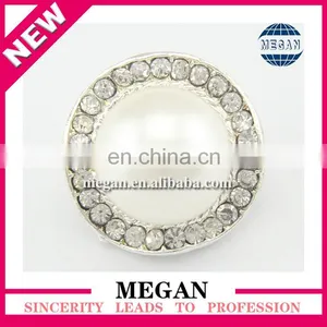 Factory Wholesale Cheap Crystal Resin Buttons thumbnail-1