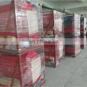 Farm Tractor Mounted 3 Point Agricultural Road Sweeper Vehicle Cleaning Machines thumbnail-4